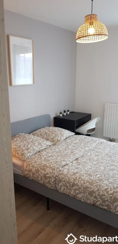 Chambre - 9 m² - 1 pièce