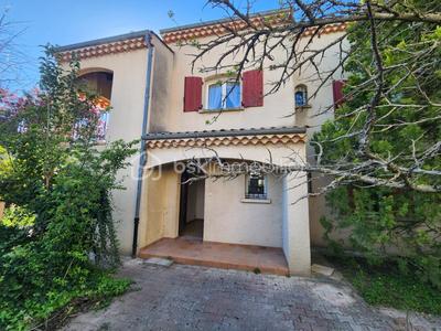 Propriété - 270 m² - 10 pièces