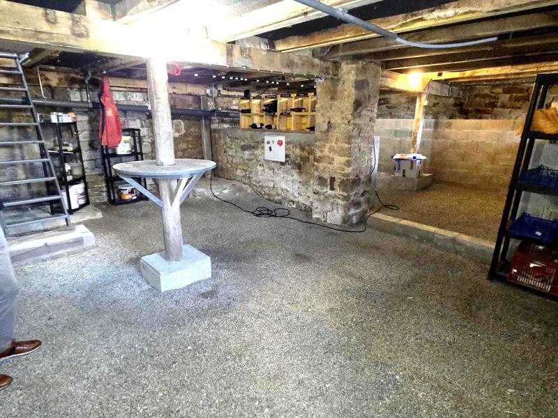 Maison - 185 m² - 6 pièces