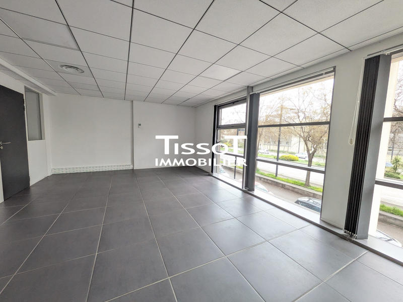 Bureau - 130 m² - 5 pièces