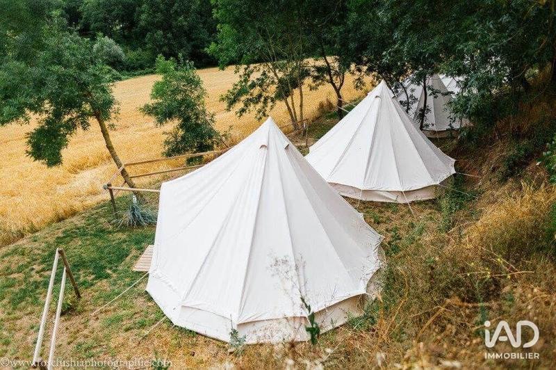 Maison - 545 m² - 12 pièces