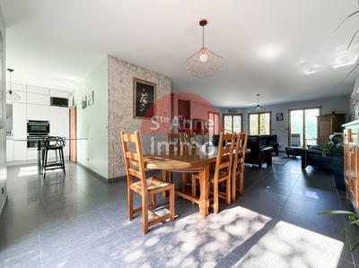 Maison - 160 m² - 6 pièces