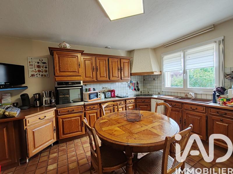 Maison - 203 m² - 7 pièces