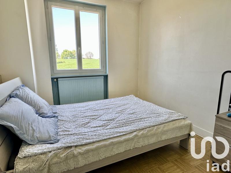 Maison - 202 m² - 9 pièces