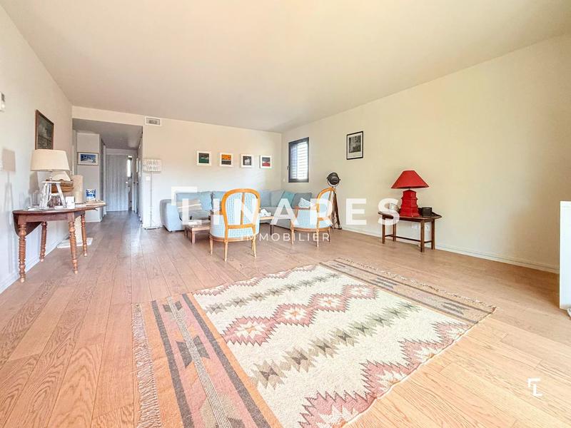 Appartement - 105 m² - 3 pièces