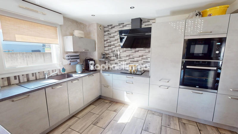 Appartement - 92 m² - 3 pièces