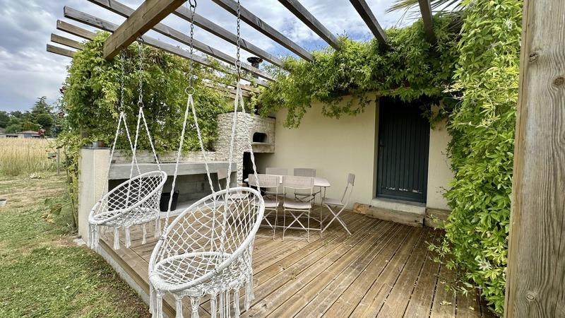 Maison - 200 m² - 8 pièces