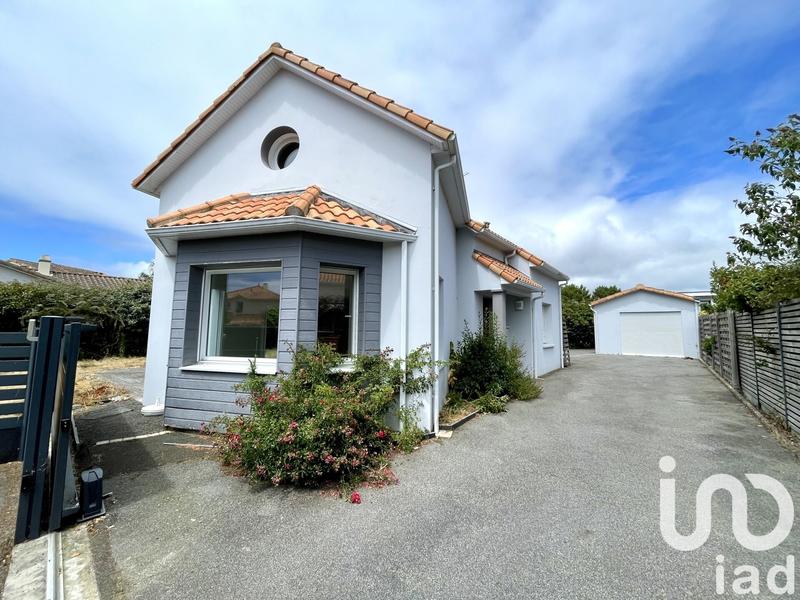 Maison - 110 m² - 5 pièces