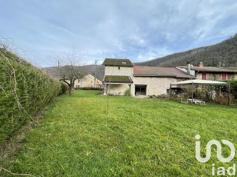 Maison de village - 140 m² - 5 pièces