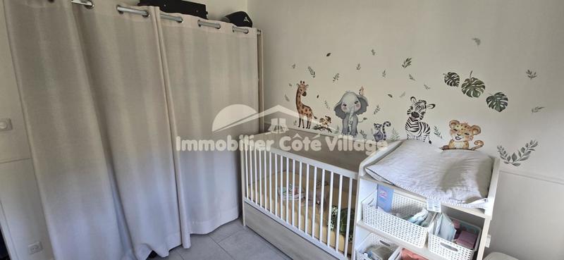 Appartement - 77 m² - 4 pièces
