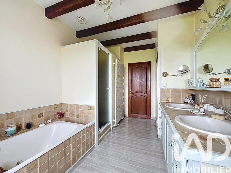 Maison de maîtres - 220 m² - 6 pièces