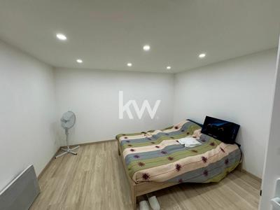 Maison - 200 m² - 8 pièces