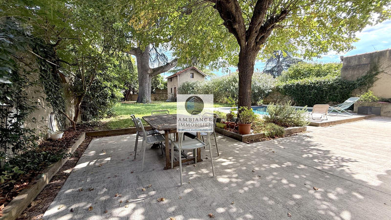 Maison - 176 m² - 8 pièces