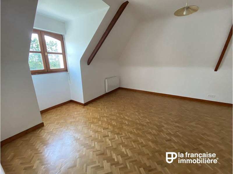 Maison - 182 m² - 6 pièces