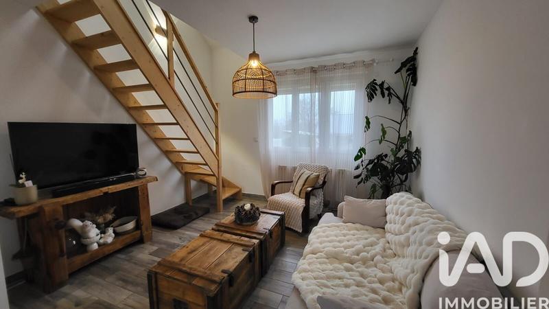 Maison - 99 m² - 5 pièces