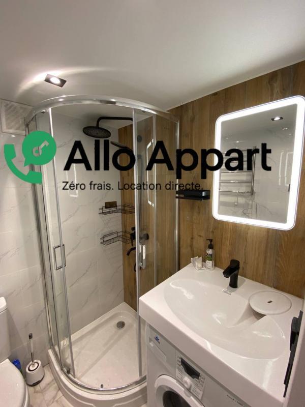 Studio - 25 m² - 1 pièce