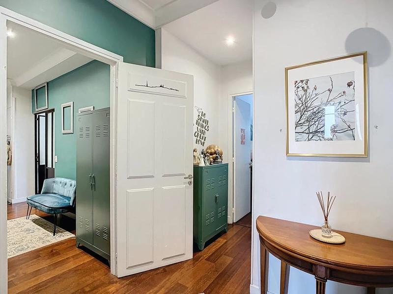 Appartement - 85 m² - 3 pièces