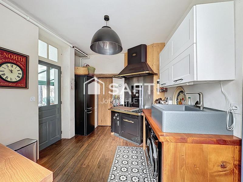 Maison - 150 m² - 8 pièces