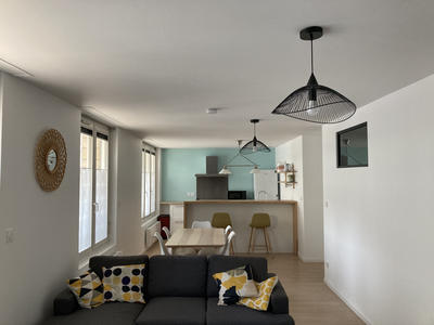 Appartement - 115 m² - 1 pièce