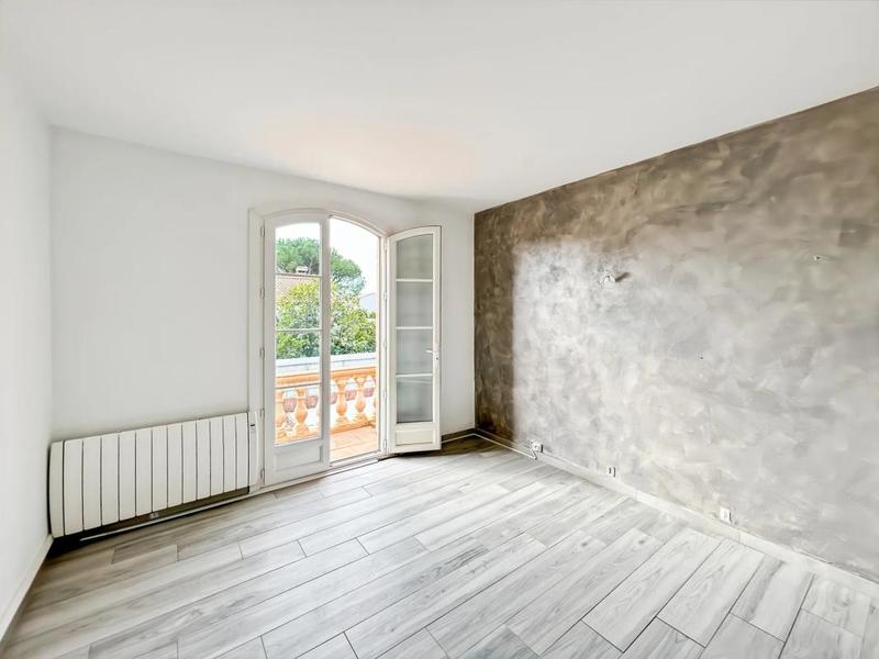 Maison - 165 m² - 6 pièces