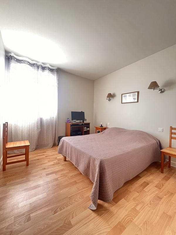 Maison - 170 m² - 6 pièces