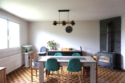 Maison - 140 m² - 7 pièces