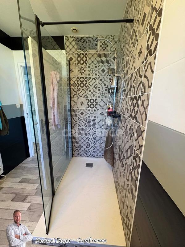 Maison - 102 m² - 4 pièces