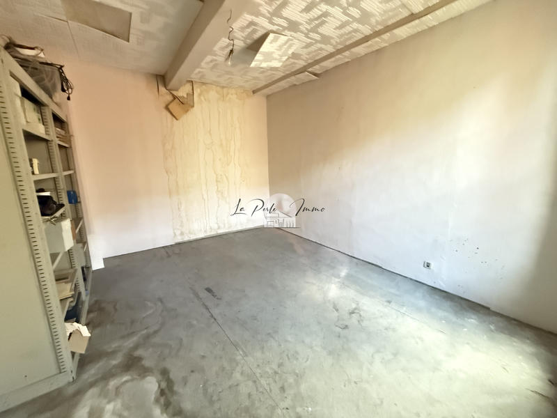 Local commercial - 105 m²