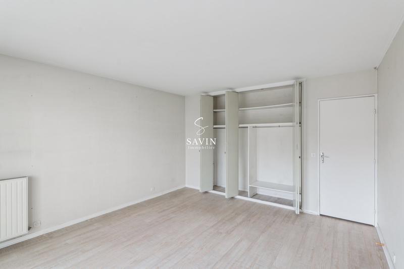 Appartement - 99 m² - 4 pièces