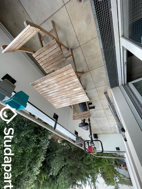 Chambre - 9 m² - 1 pièce