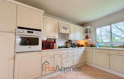 Maison - 146 m² - 5 pièces