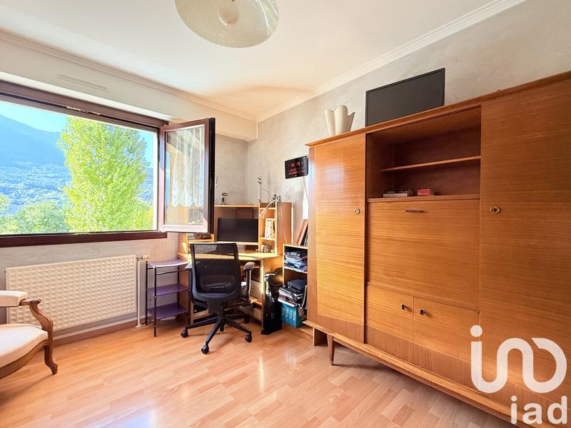 Appartement - 109 m² - 5 pièces
