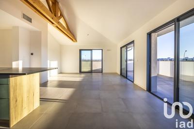 Appartement - 98 m² - 4 pièces