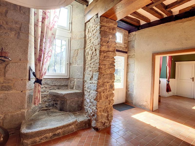 Maison - 340 m² - 10 pièces