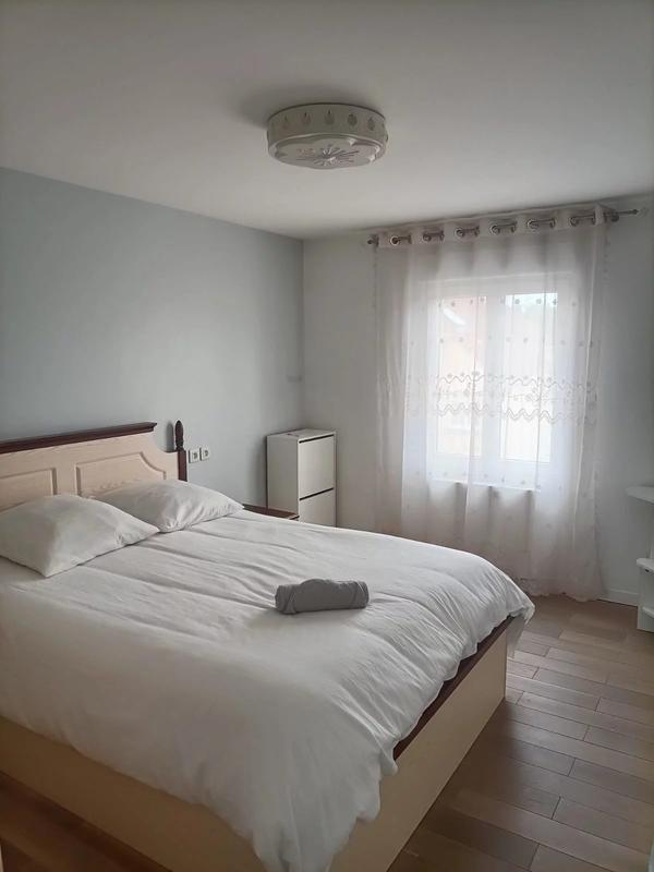 Maison - 192 m² - 8 pièces