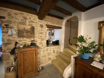 Maison de village - 85 m² - 3 pièces