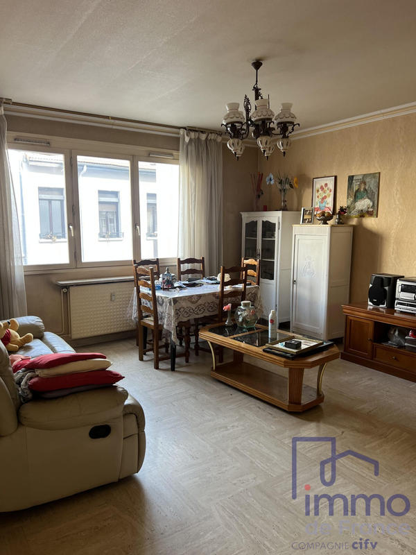 Appartement - 68 m² - 3 pièces