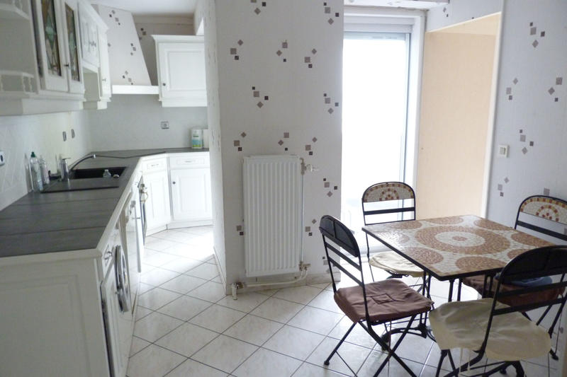 Appartement - 98 m² - 5 pièces