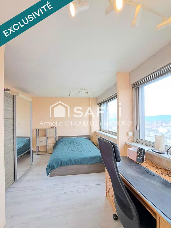 Appartement - 94 m² - 4 pièces