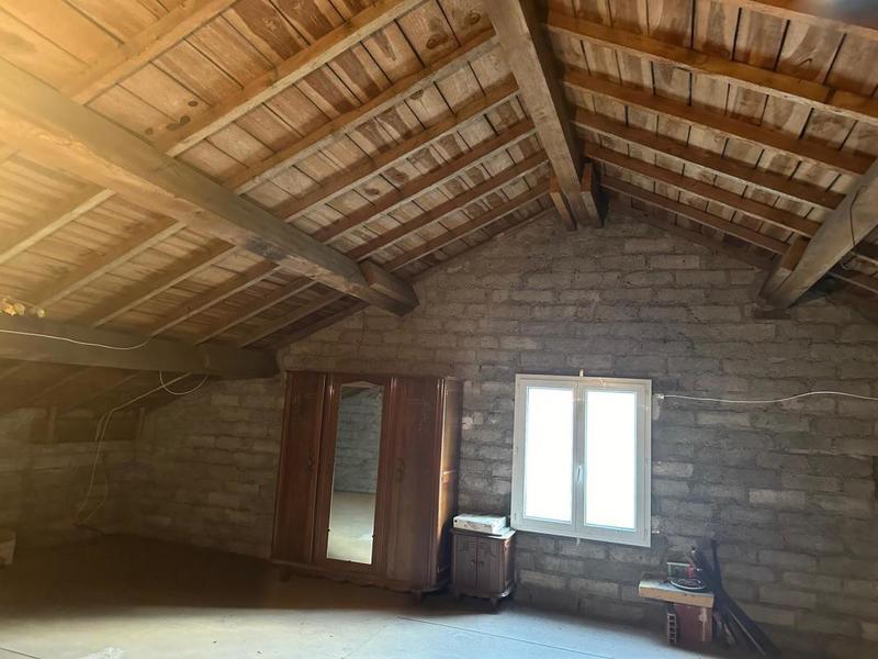 Maison de village - 430 m² - 6 pièces