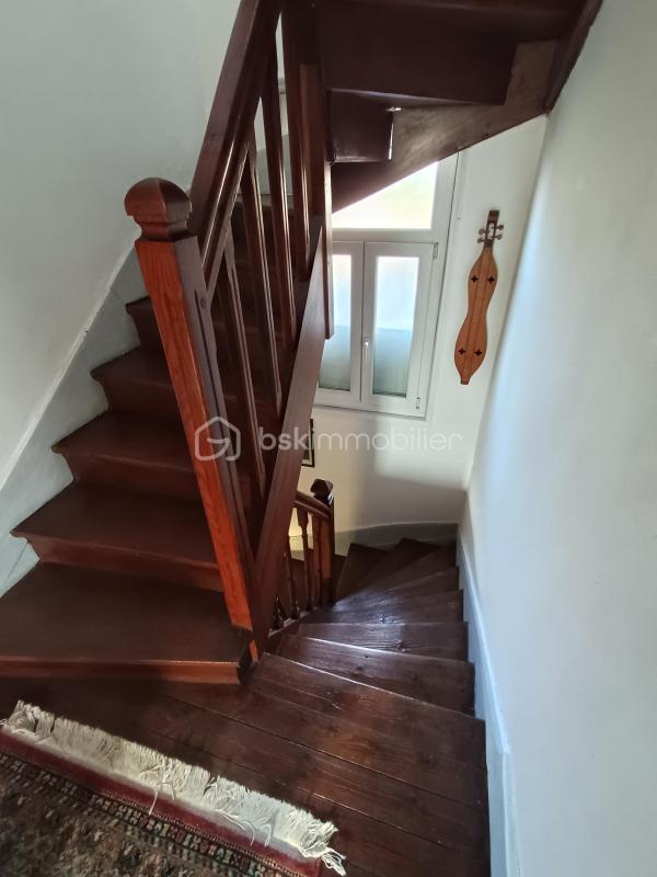 Maison ancienne - 97 m² - 6 pièces