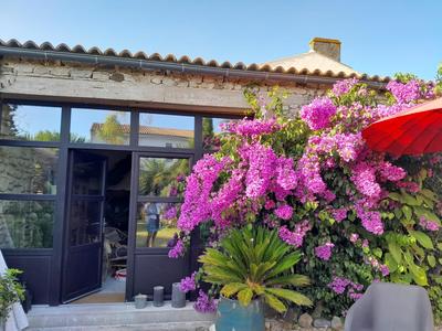 Maison - 277 m² - 6 pièces