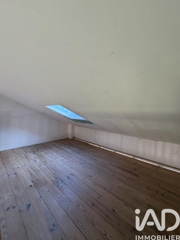 Maison de village - 85 m² - 3 pièces