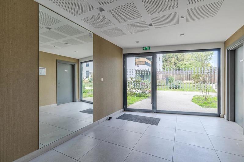 Appartement - 81 m² - 4 pièces