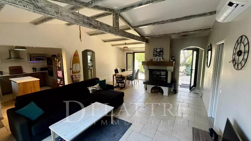 Propriété - 350 m² - 12 pièces