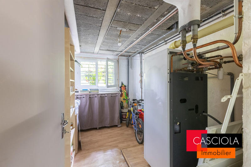 Maison - 141 m² - 6 pièces