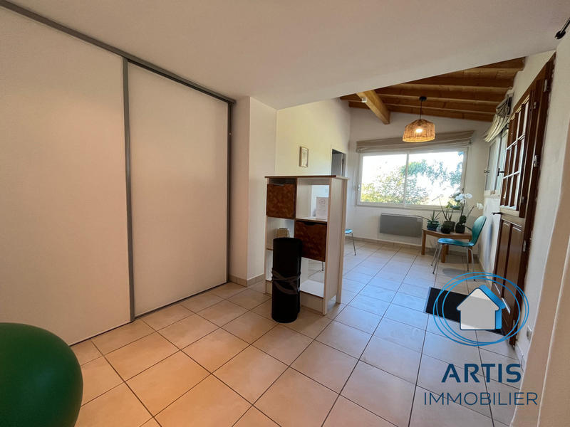 Local d'activités - 34 m²