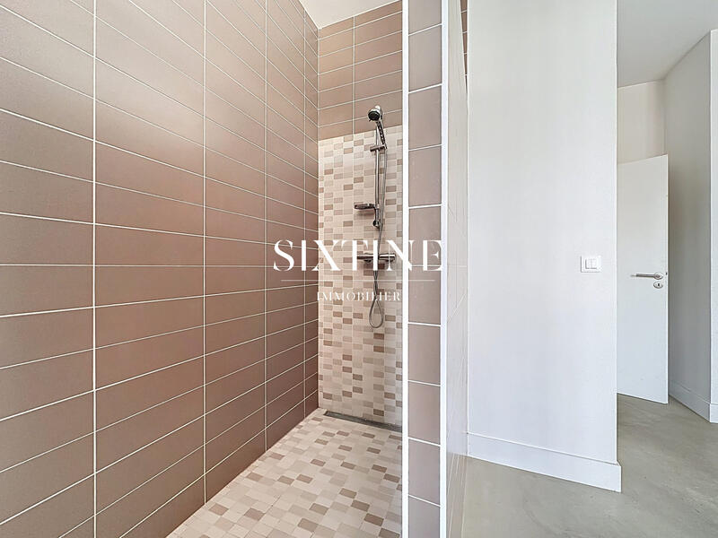 Appartement - 57 m² - 2 pièces