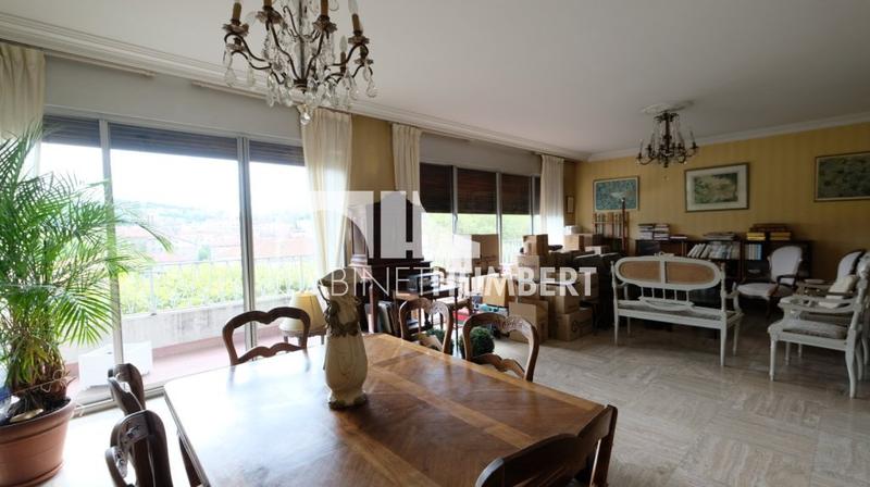 Appartement - 146 m² - 5 pièces