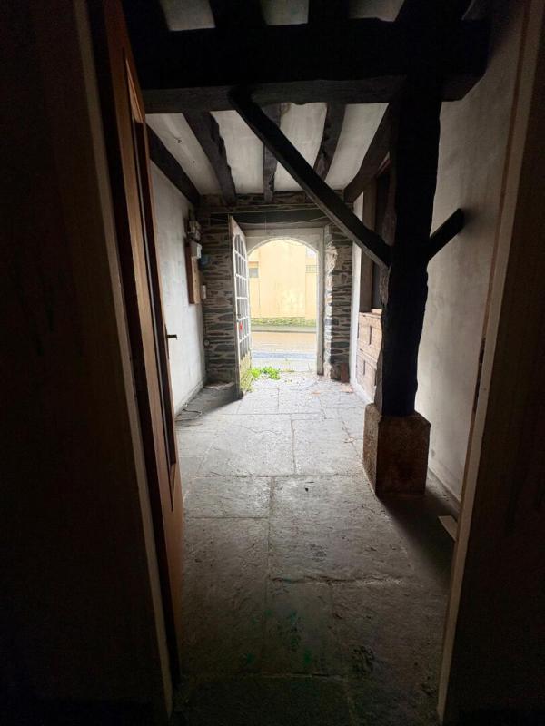 Appartement - 100 m² - 5 pièces